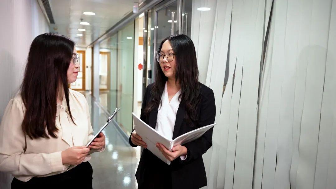 金融科技应用是什么专业?揭秘这个高薪热门专业如何让你轻松进入未来金融行业-第3张图片-金科未来录 金融科技应用是什么专业?揭秘这个高薪热门专业如何让你轻松进入未来金融行业-第3张图片-金科未来录