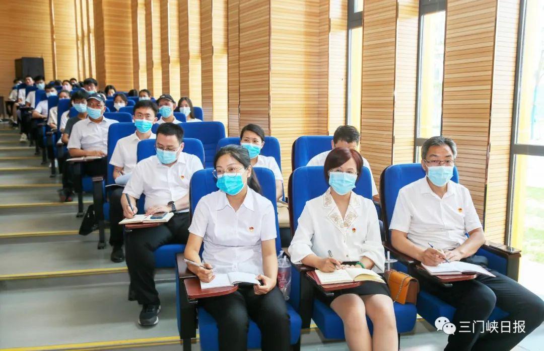 河南科技大学应用技术职业学院:培养高技能人才,实现优质就业与职业发展-第1张图片-金科未来录 河南科技大学应用技术职业学院:培养高技能人才,实现优质就业与职业发展-第1张图片-金科未来录