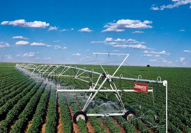 科技在农业方面的应用:智能设备如何让种植更轻松高效,告别传统农耕的烦恼-第1张图片-金科未来录 科技在农业方面的应用:智能设备如何让种植更轻松高效,告别传统农耕的烦恼-第1张图片-金科未来录